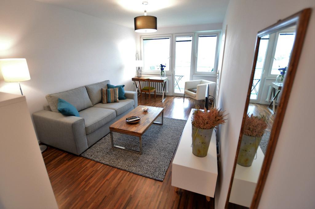 Quantic Apartment Warsaw Exterior photo